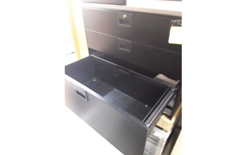 CAISSON 3T METALLIQUE DESSUS AGLO + CLE .