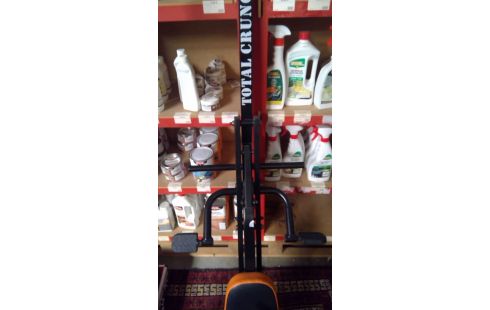 FITNESS TOESTEL TOTAL CRUNCH