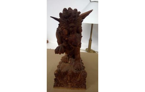 BALINEES ANTIEK HOUTEN BEELD