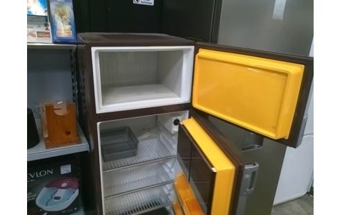 REFRIGERATEUR MARRON ARTHUR MARTIN