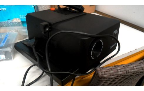 DIAPROJEKTOR ZEISS IKON