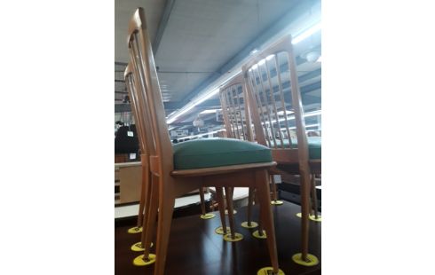 CHAISES X4 ANNEE 60 HETRE ET SKAI VERT .