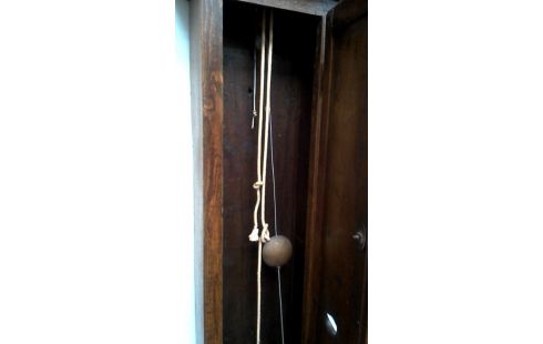 KLOK STAAND ANTIEK TE RESTAUREREN