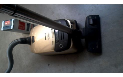 STOFZUIGER MIELE 2000WATT