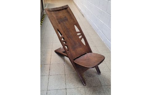 CHAISE AFRICAINE