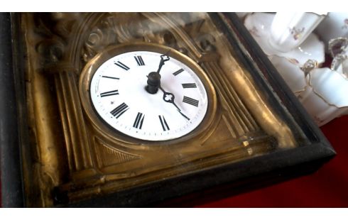 UHR WAND- ANTIK KUPFER