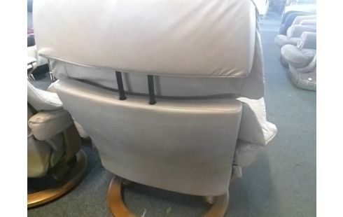 FAUTEUIL STRESSLESS AVEC REPOSE PIED