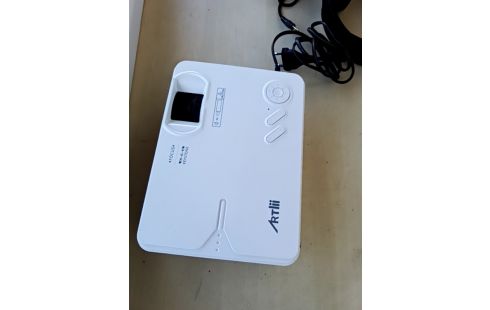 VIDEOPROJECTEUR ARTLII