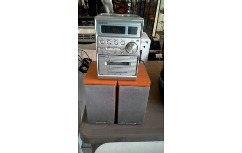 STEREOANLAGE KENWOOD IM DERZEITIGEN ZUSTAND