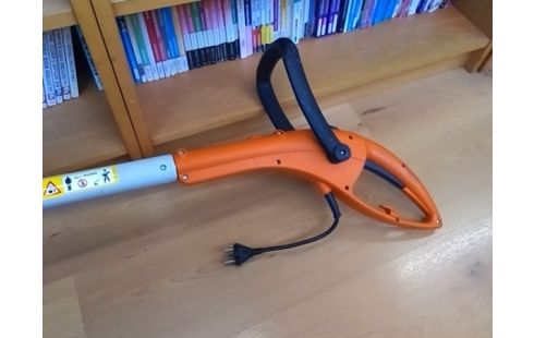 DEBROUSSAILLEUSE STIHL