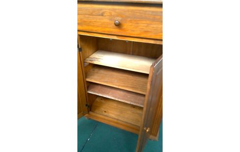 ARMARIO. MACIZO PINO 2 PUERTAS 1 CAJÓN