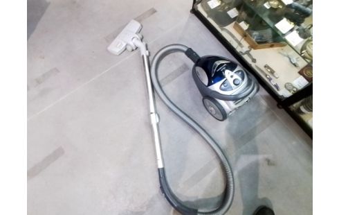 ASPIRATEUR TYPHON 2000W