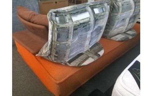 CANAPE ROCHE BOBOIS ORANGE 200X120 (TRACES DELAVAGE)