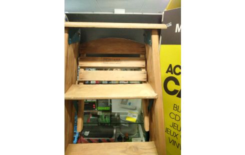 ESCABEAU ANCIEN MONTANA