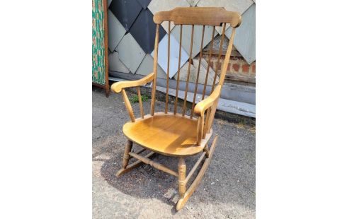 ROCKING CHAIR BOIS