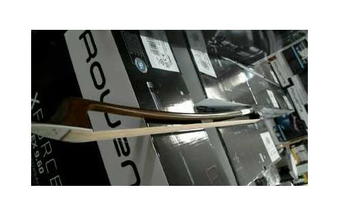 VIOLONCELLE AVEC ARCHER