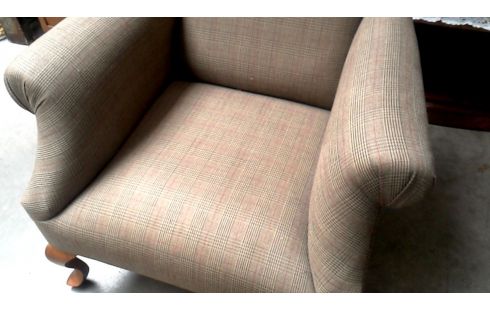 FAUTEUIL CLUB TISSU BRUN CARREAU L UNITE