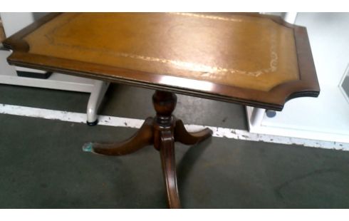 BIJZETTAFEL ENGELS LEDER OLIJF KLEUR