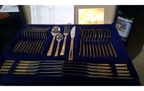 BESTEK IN KOFFER SBS SOLINGEN MODEL 4520 BE