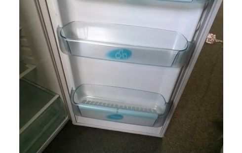 REFRIGERATEUR ARTHUR MARTIN 193+17L