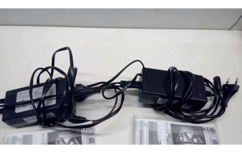 HUKLA RELAXSTOEL ZWART LEDER MET TOEBEHOREN