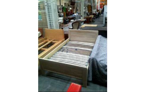 BETT +LATTENROST HOLZ HELL 120X200 CM