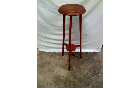 BLUMENHOCKER HOLZ RUND