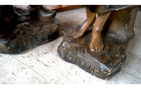 BEELD PLAASTER LOT VAN