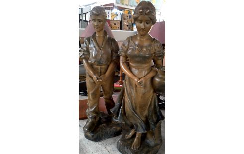 BEELD PLAASTER LOT VAN