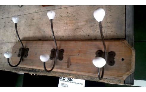 PORTE MANTEAU MURAL ANCIEN