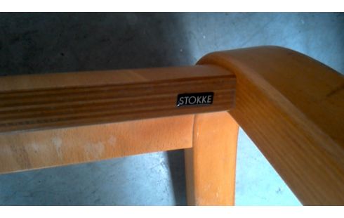 SILLA DE DESPACHO STOKKE