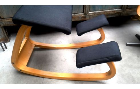 SILLA DE DESPACHO STOKKE