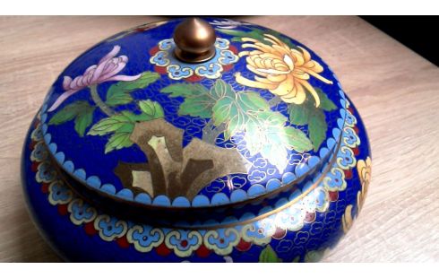VASE COUVERT CLOISONNE CHINOIS