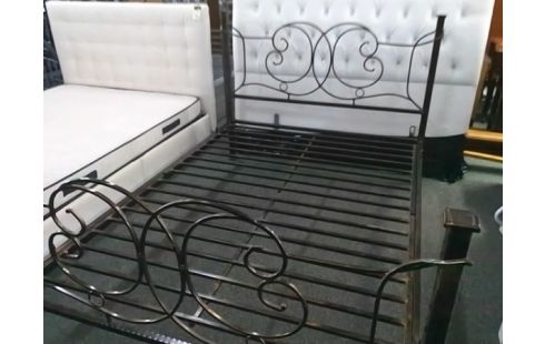 LIT FER FORGE 140X190 AVEC SOMMIER