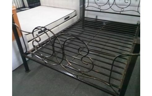 LIT FER FORGE 140X190 AVEC SOMMIER