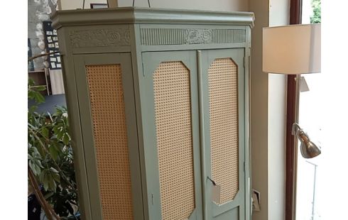 MEUBLE VERT 2 PORTES HAUT