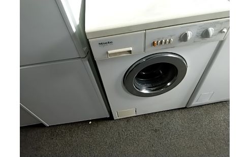 MACHINE A LAVER MIELE HYDROMATIC W701