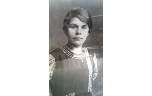 MARCO ROBLE, , FOTO MUJER