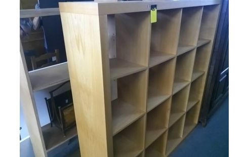 BIBLIOTHEQUE MODERNE 16 CASES