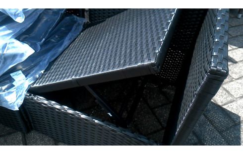 GARTENMÖBEL SCHWARZ MET