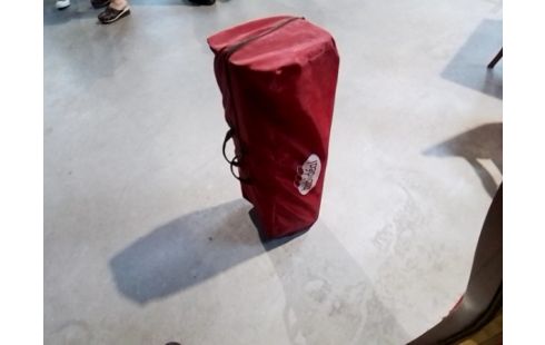 LIT PARAPLUIE ROUGE BABIDEAL