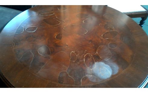 WOHNZIMMERTISCH 1 RUND, , ZENTRALE