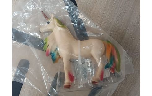 JOUET LICORNE Q9899