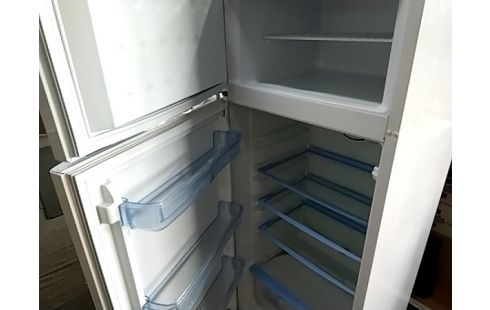 FRIGO CONGELATEUR INDESIT