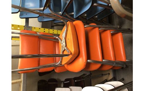 CHAISE FORMICA ORANGE LOT DE 4+TABOURET