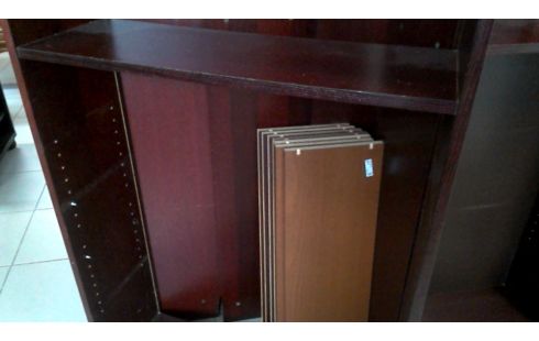 BOEKENKAST IKEA BILLY BRUIN