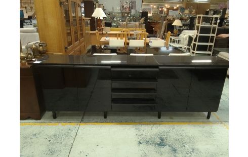 DRESSOIR MODERNE STYLE DESSUS MARBRE