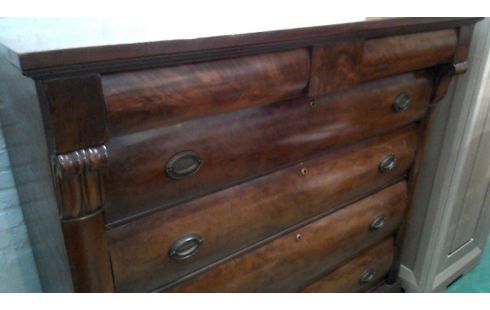 CHIFONIER ANTIGUO VETA DE CAOBA 6 CAJONES