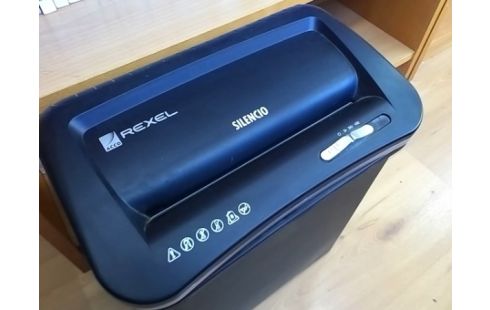 BROYEUR A FEUILLES REXEL SILENCIO