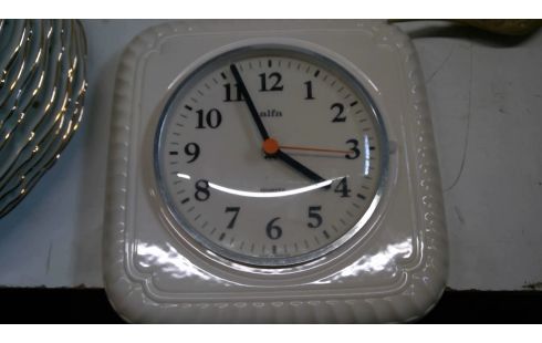 WANDKLOK VINTAGE ALFA QUARTZ